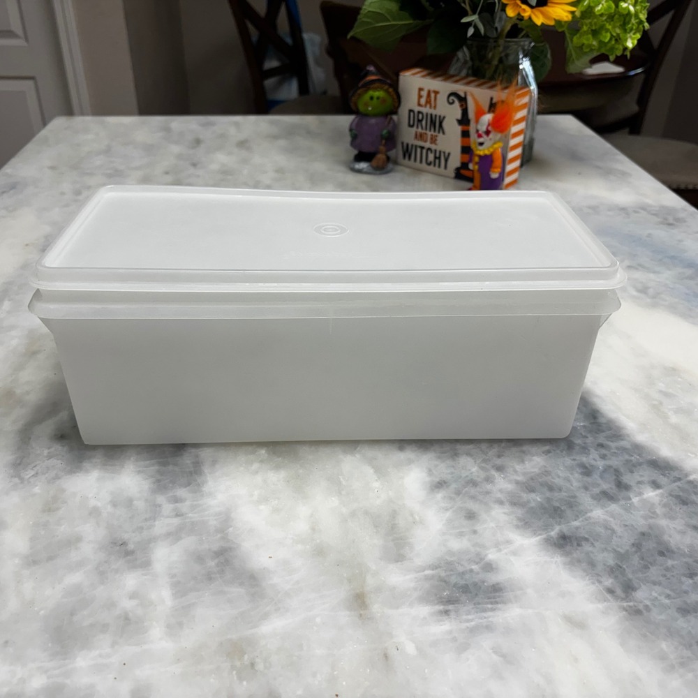 Vintage Tupperware Large Rectangular Storage bread Container with White Lid